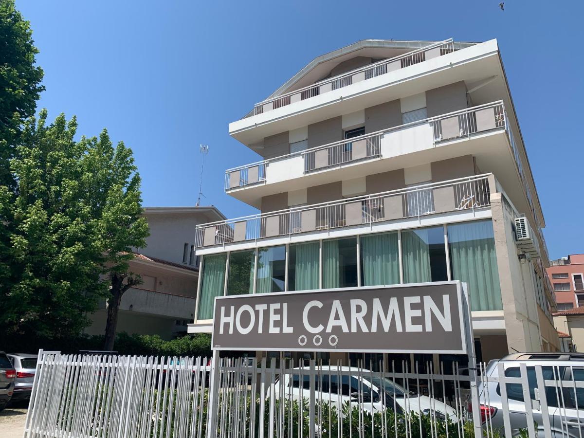 Hotel Carmen Riccione Eksteriør bilde