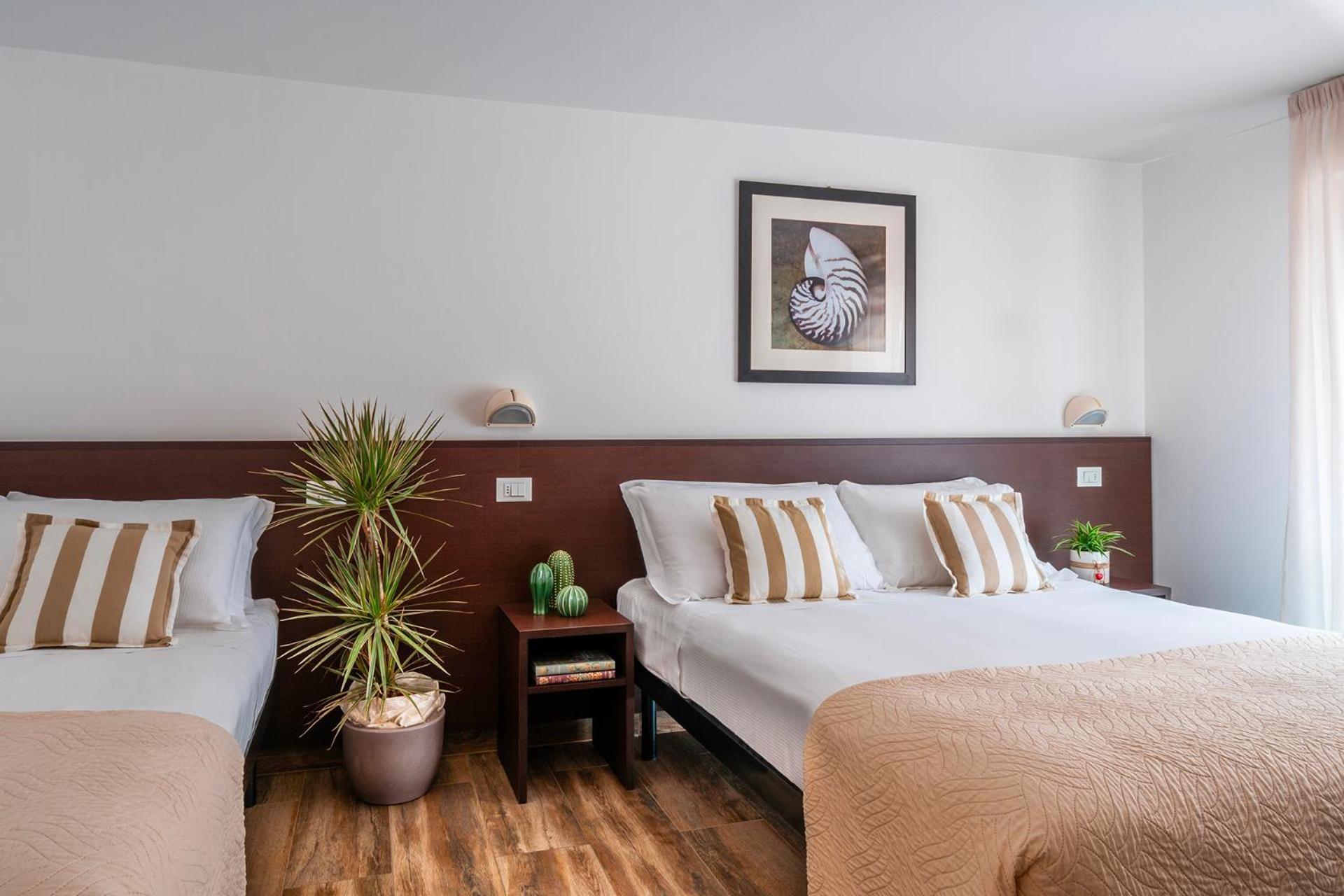 Hotel Carmen Riccione Eksteriør bilde