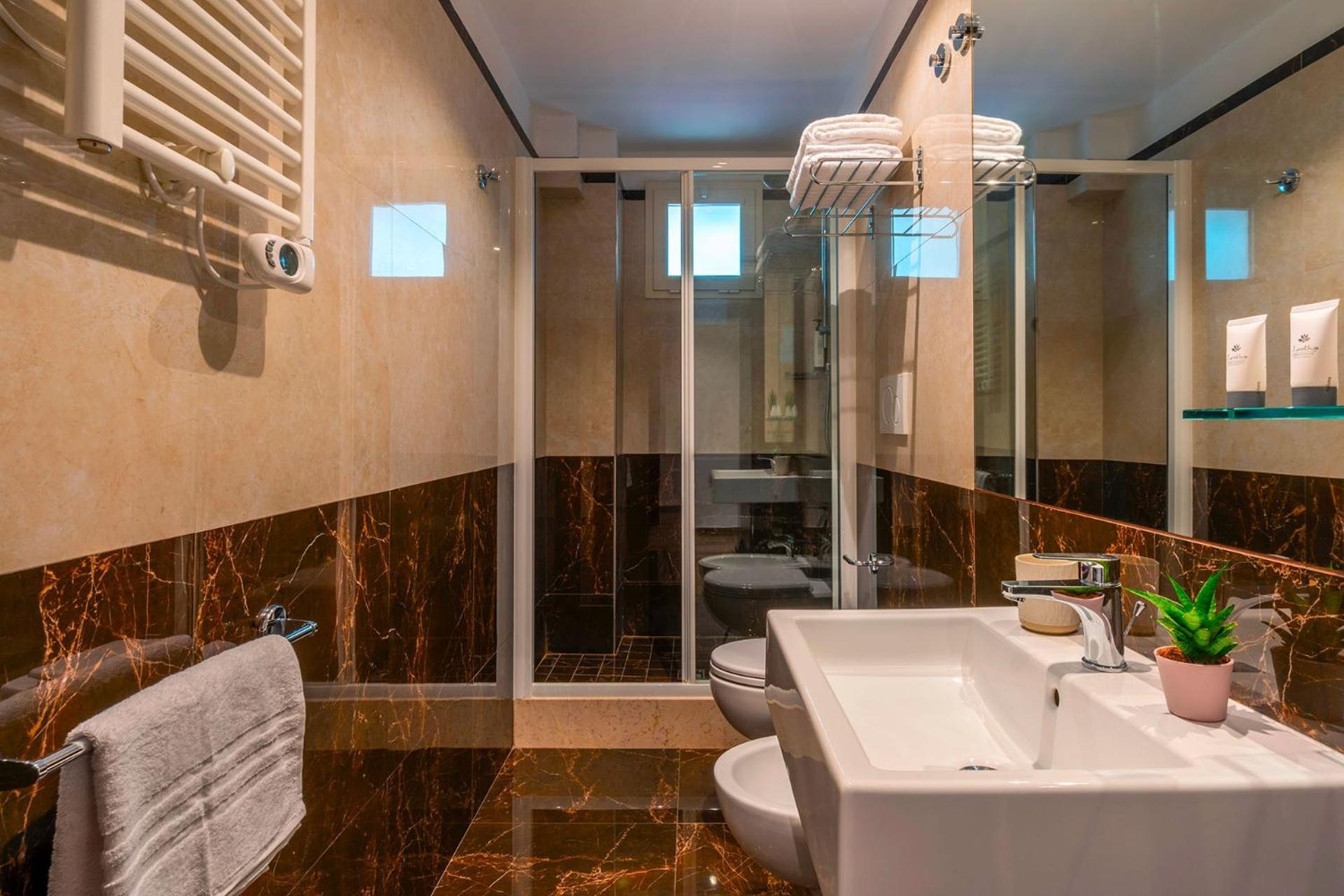 Hotel Carmen Riccione Eksteriør bilde