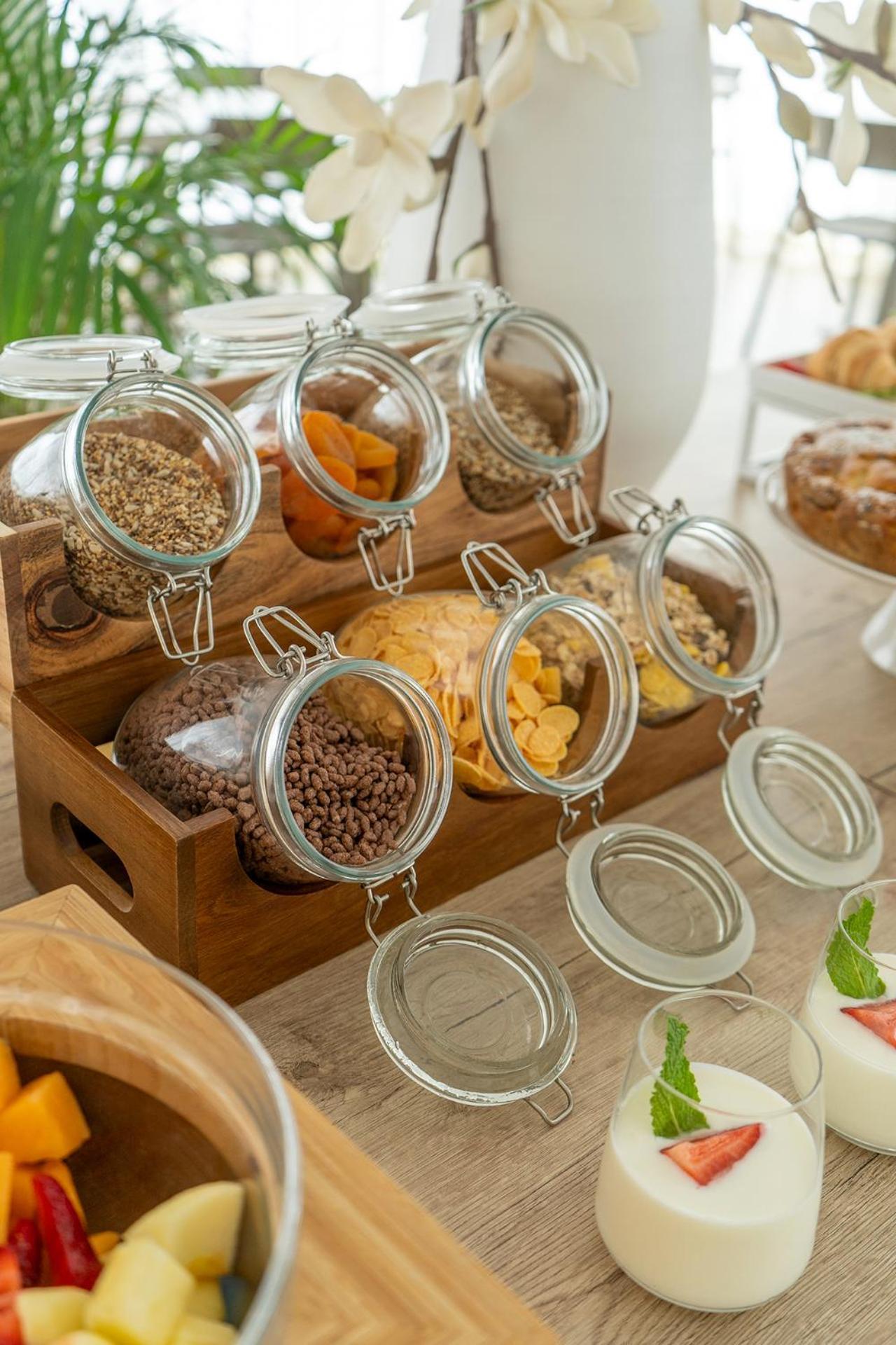 Hotel Carmen Riccione Eksteriør bilde