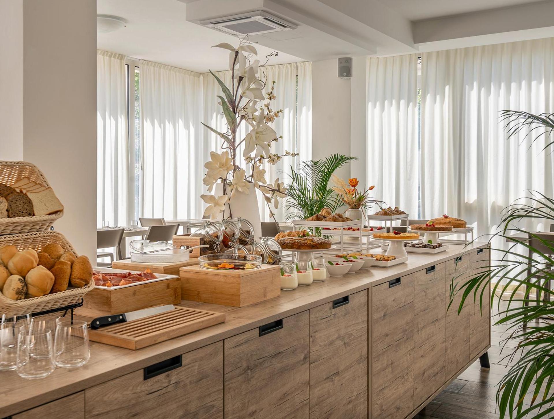 Hotel Carmen Riccione Eksteriør bilde
