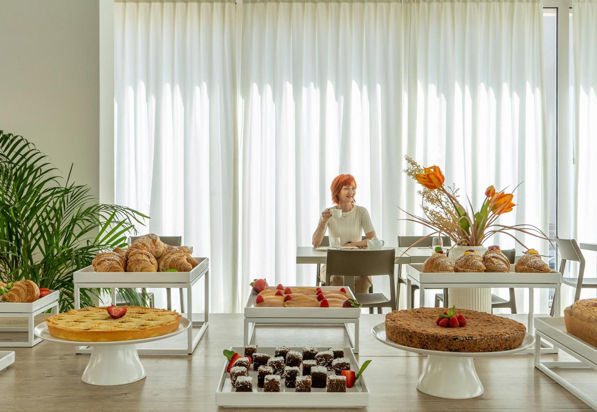 Hotel Carmen Riccione Eksteriør bilde
